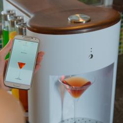 Somabar : la machine qui crée tous vos cocktails à la demande