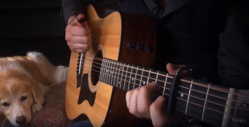 Le générique de Game of Thrones à la guitare acoustique