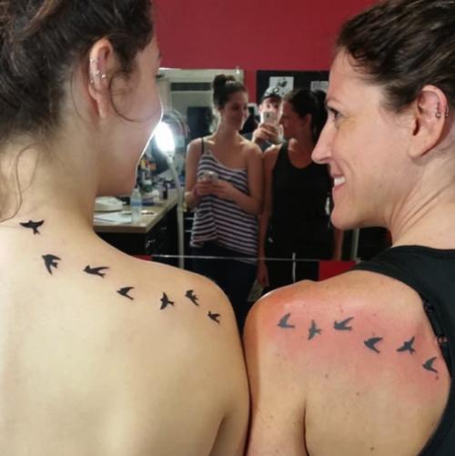 15 super tatouages mères-filles qui scellent à jamais leurs amours