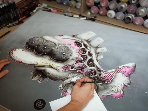 L'artiste Français Pez vous offre ses dessins Distroy La série Distroy de Pez